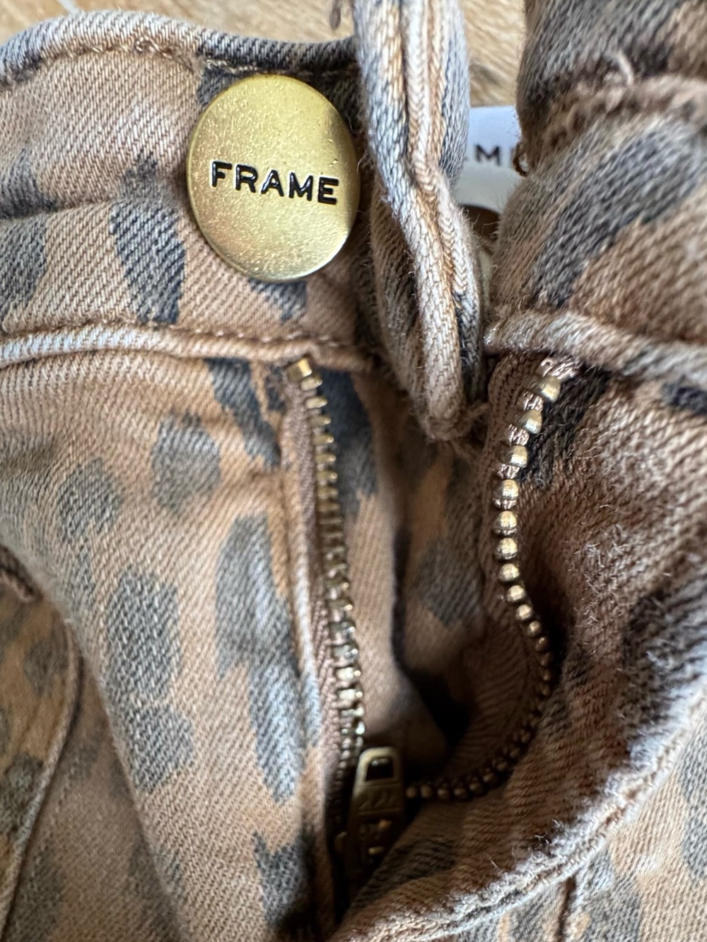 Frame Denim Leopard-Print Skinny Cargo Jeans - Brown - Picture 6 of 7